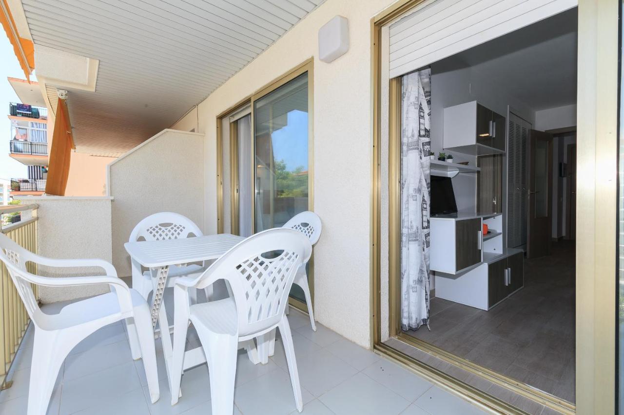 Uhc Pino Alto Apartments Salou Eksteriør billede