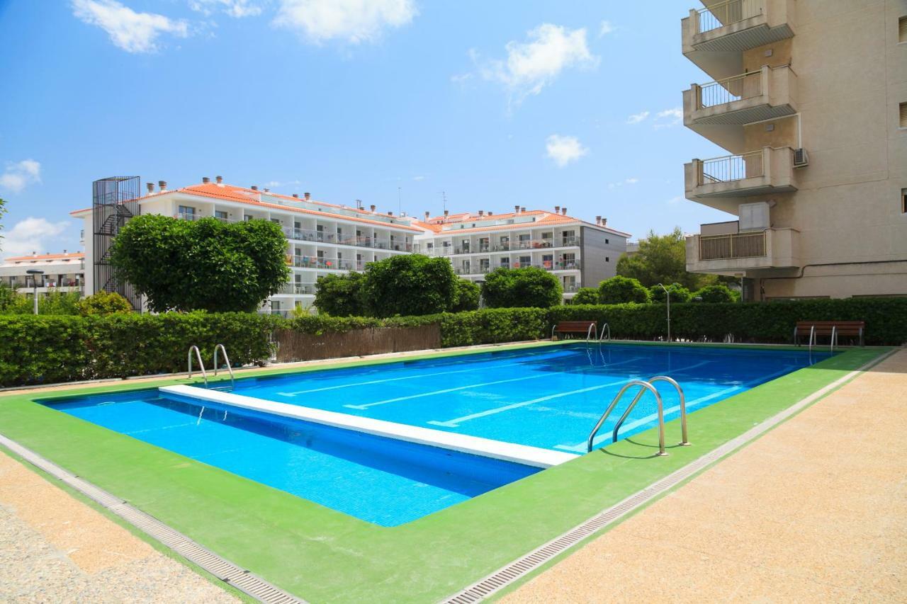 Uhc Pino Alto Apartments Salou Eksteriør billede
